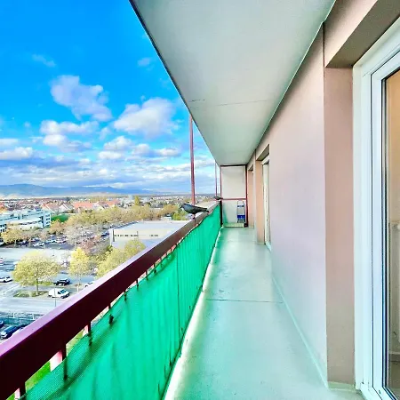 - La Cigogne - Balcon - Vue Degagee - Netflix - Wifi Fibre - Parking Gratuit - Quartier Populaire *