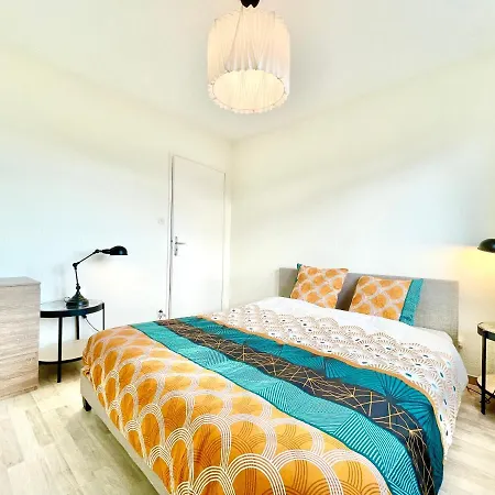 Appartement - La Cigogne - Balcon - Vue Dégagée - Netflix - Wifi Fibre - Parking Gratuit - Quartier Populaire Colmar