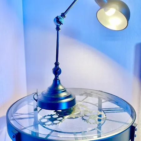 - La Cigogne - Balcon - Vue Degagee - Netflix - Wifi Fibre - Parking Gratuit - Quartier Populaire Colmar