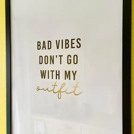 - La Cigogne - Balcon - Vue Degagee - Netflix - Wifi Fibre - Parking Gratuit - Quartier Populaire Lejlighed *