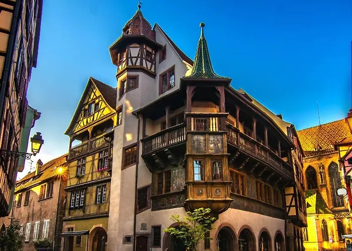 La Cigogne: Balcony Retreat With Netflix And Free Parking Colmar