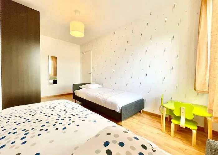 La Cigogne: Balcony Retreat With Netflix And Free Parking Apartment Colmar