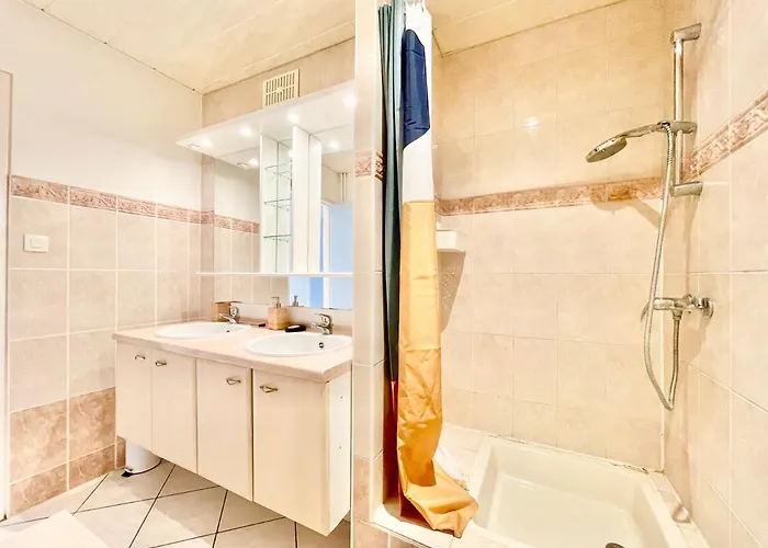 La Cigogne: Balcony Retreat With Netflix And Free Parking * Colmar