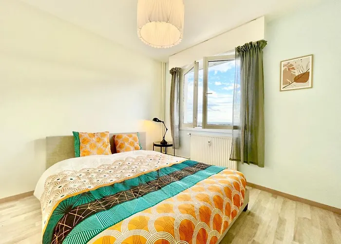 La Cigogne: Balcony Retreat With Netflix And Free Parking * Colmar